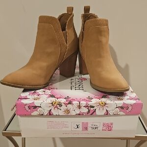 Booties, Size 10